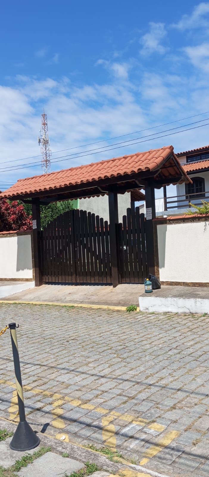 Imagem Casa de Condomínio com 3 Quartos para Temporada, 70 m² em Peró - Cabo Frio Imagem Casa de Condomínio com 3 Quartos para Temporada, 70 m² em Peró - Cabo Frio