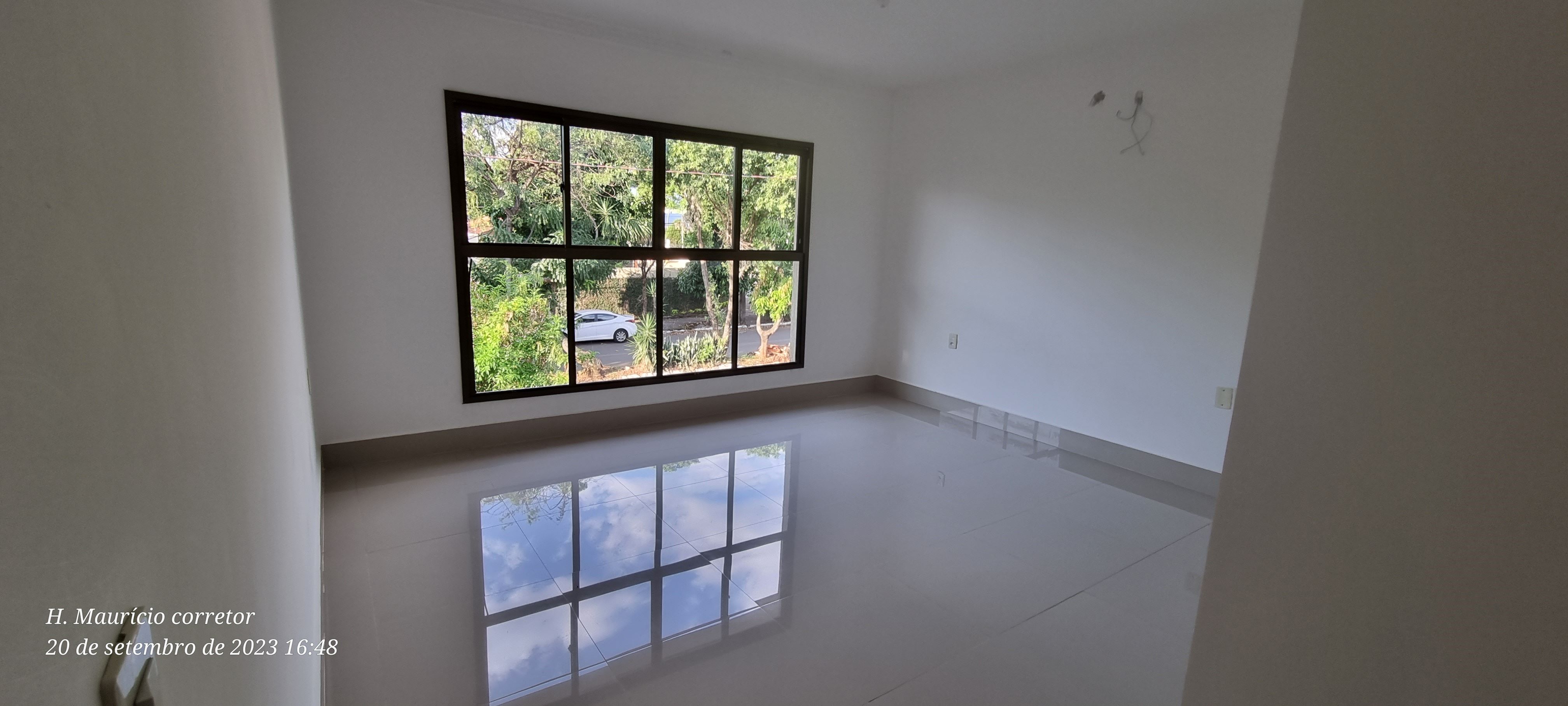 Imagem Sobrado com 4 Quartos à Venda, 377 m²em Setor Jaó - Goiânia