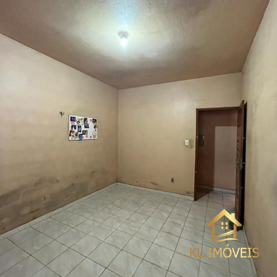 Imagem Casa com 2 Quartos à Venda, 450 m²em Aleixo - Manaus