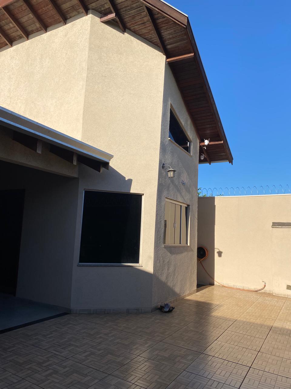 Imagem Casa com 2 Quartos à Venda ou Temporada, 159 m²em Vila Bandeirante - Campo Grande
