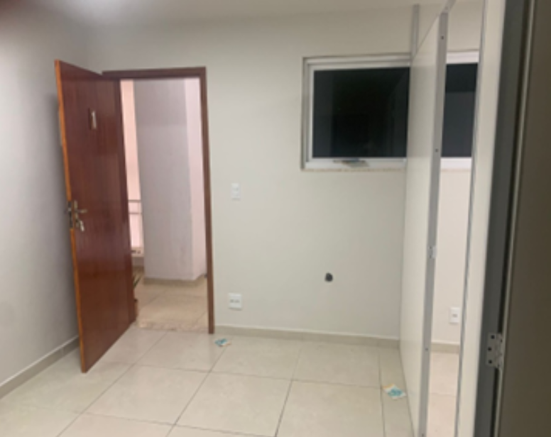 Sala Comercial à Venda ou Locação, 27 m²em Méier - Rio de Janeiro