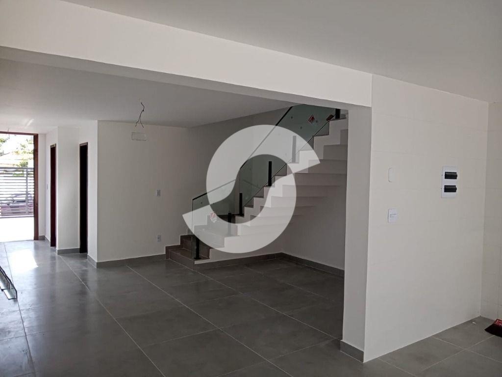 Imagem Casa com 4 Quartos à Venda, 209 m² em Itaipu - Niterói Imagem Casa com 4 Quartos à Venda, 209 m² em Itaipu - Niterói