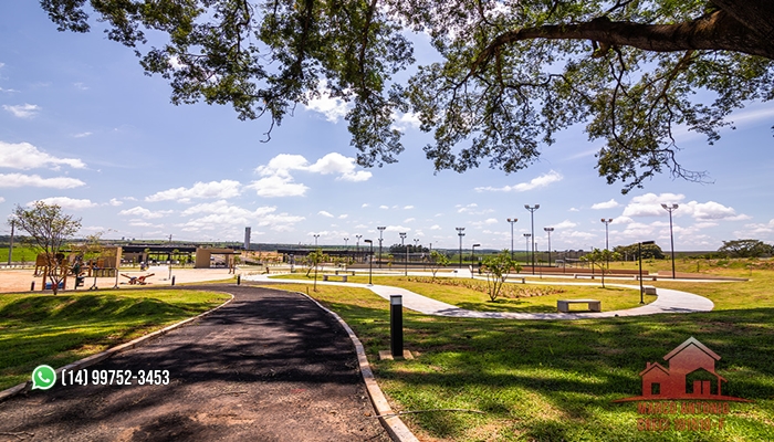 Imagem Terreno em Condomínio à Venda, 300 m² em RESIDENCIAL VILA DE LEÓN 1 - PIRATININGA Imagem Terreno em Condomínio à Venda, 300 m² em RESIDENCIAL VILA DE LEÓN 1 - PIRATININGA