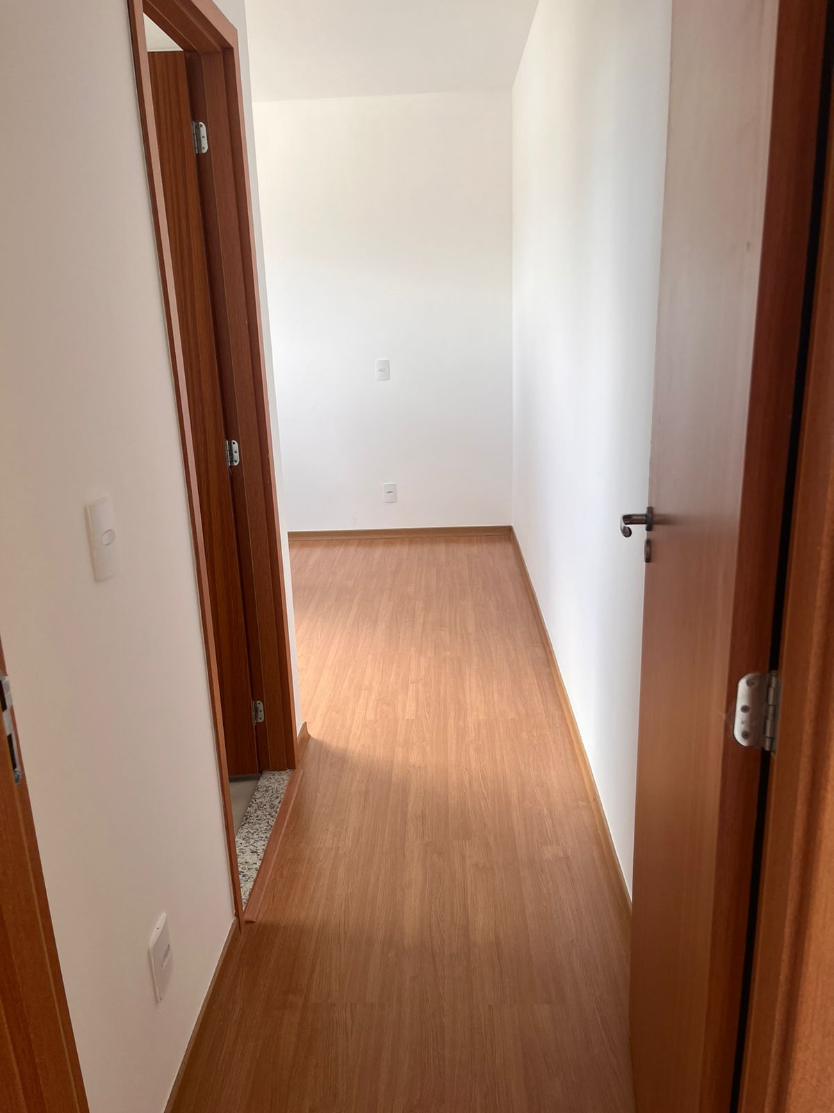 Imagem Apartamento com 2 Quartos para Alugar, 60 m²em Buraquinho - Lauro de Freitas Imagem Apartamento com 2 Quartos para Alugar, 60 m²em Buraquinho - Lauro de Freitas