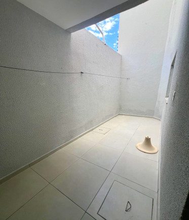 Imagem Casa de Condomínio com 3 Quartos à Venda ou Locação, 175 m²em Buraquinho - Lauro de Freitas Imagem Casa de Condomínio com 3 Quartos à Venda ou Locação, 175 m²em Buraquinho - Lauro de Freitas