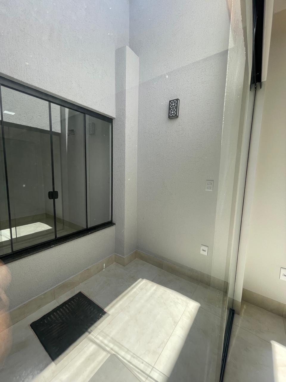 Imagem Casa com 3 Quartos à Venda, 148 m²em Jardim América - Goiânia