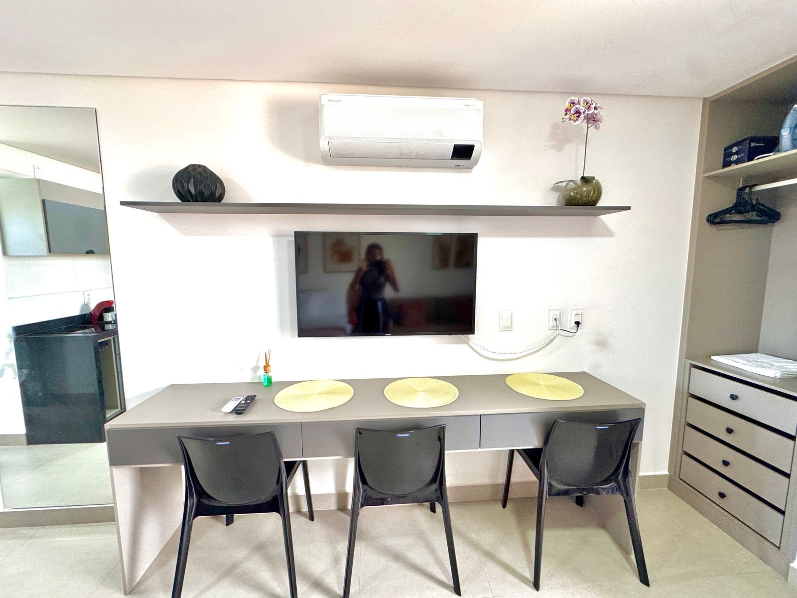 Imagem Flat com 1 Quarto à Venda, 27 m² em Jardim Oceania - João Pessoa Imagem Flat com 1 Quarto à Venda, 27 m² em Jardim Oceania - João Pessoa