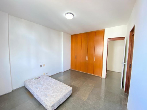Imagem Apartamento com 4 Quartos à Venda, 300 m² em Centro - Jaboatão dos Guararapes