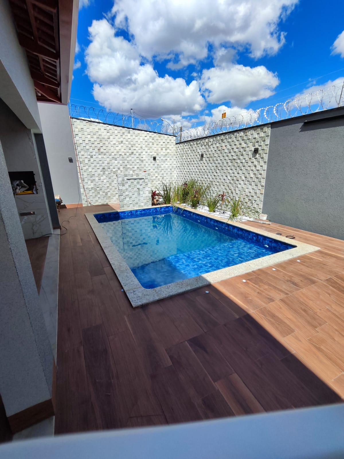 Imagem Casa com 3 Quartos à Venda, 245 m²em Vila Concórdia - Goiânia