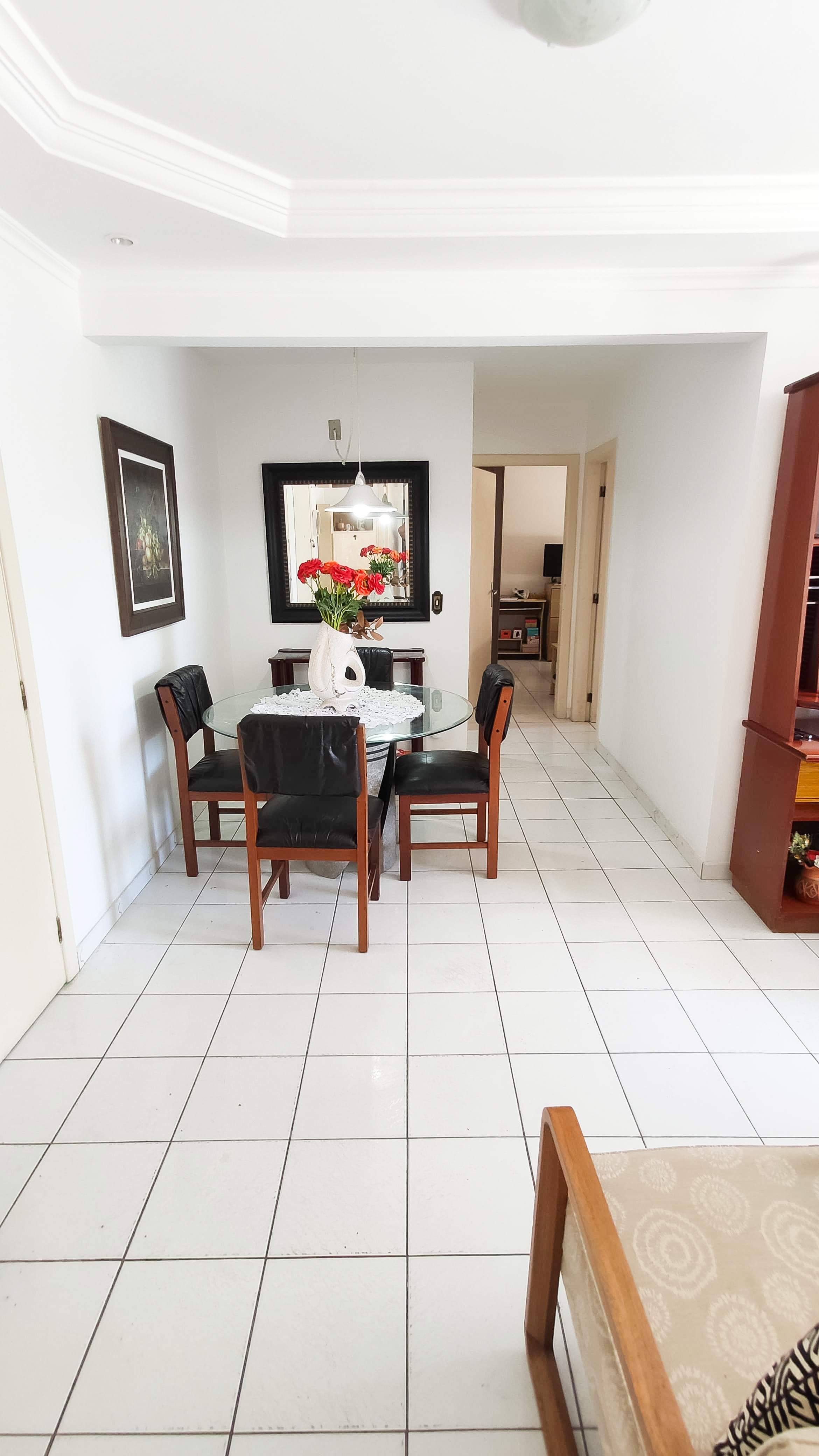 Imagem Apartamento com 2 Quartos à Venda, 80 m²em Centro - Balneário Camboriú