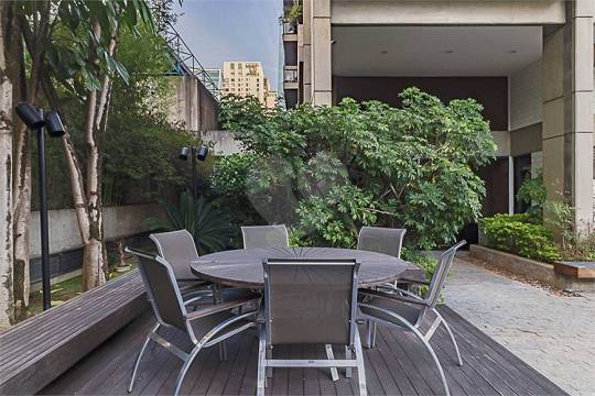 Imagem Apartamento com 4 Quartos à Venda, 280 m²em Itaim Bibi - São Paulo