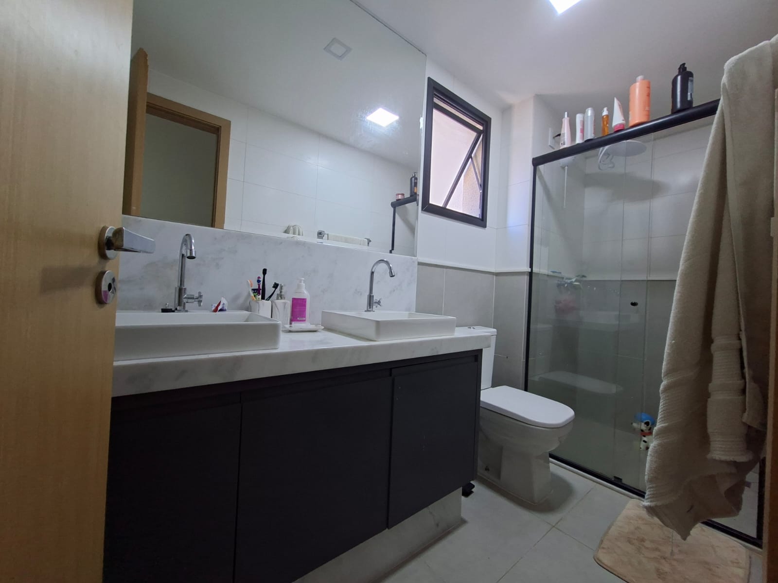 Imagem Apartamento com 3 Quartos à Venda, 115 m² em Jardim América - Goiânia