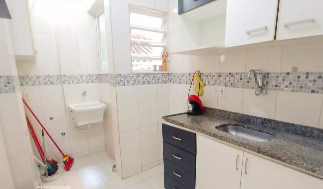 Imagem Apartamento com 2 Quartos à Venda, 58 m²em Centro - Rio de Janeiro