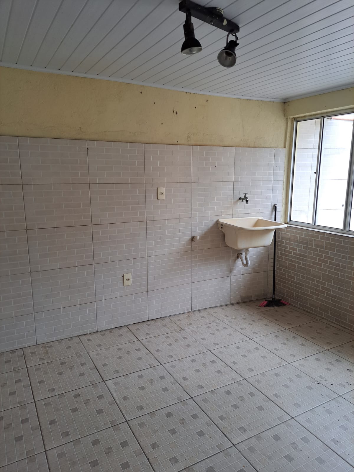 Imagem Casa de Condomínio com 2 Quartos à Venda, 60 m²em Guaratiba - Rio de Janeiro Imagem Casa de Condomínio com 2 Quartos à Venda, 60 m²em Guaratiba - Rio de Janeiro