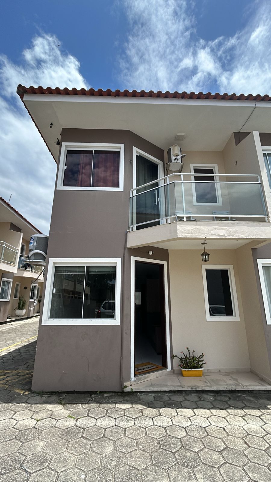 Imagem Apartamento com 2 Quartos à Venda, 70 m² em Ingleses do Rio Vermelho - Florianópolis