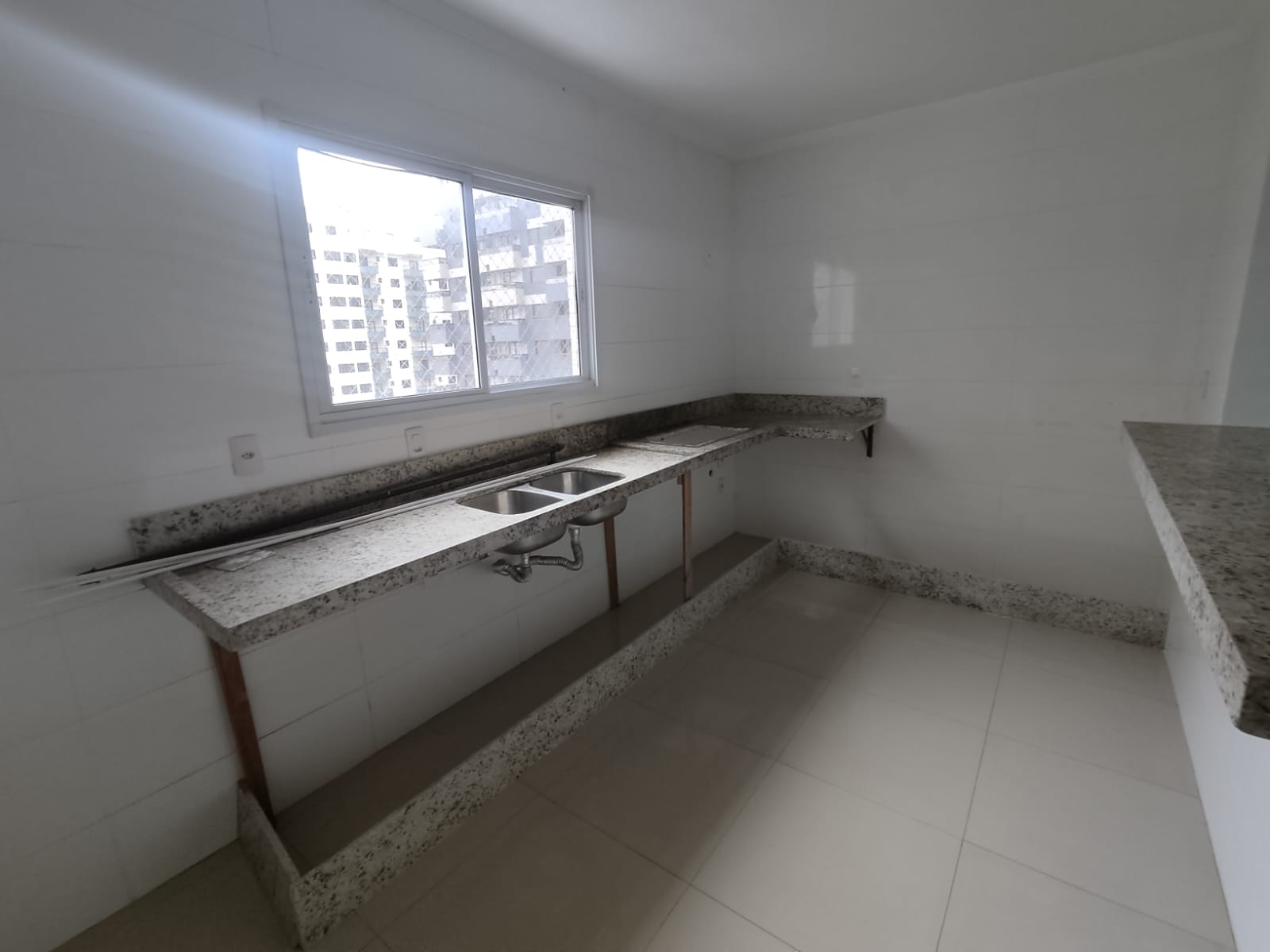Imagem Apartamento com 3 Quartos à Venda, 170 m²em Tupi - Praia Grande