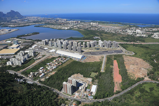 Imagem Apartamento com 2 Quartos à Venda, 64 m² em Jacarepaguá - Rio de Janeiro