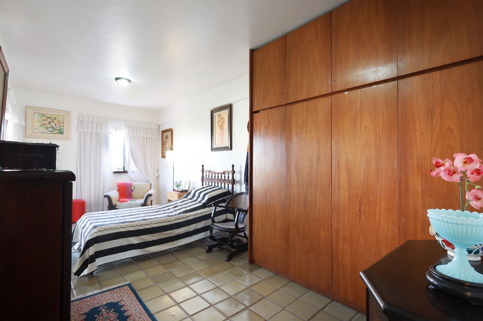 Imagem Apartamento com 4 Quartos à Venda, 260 m²em Poço - Recife