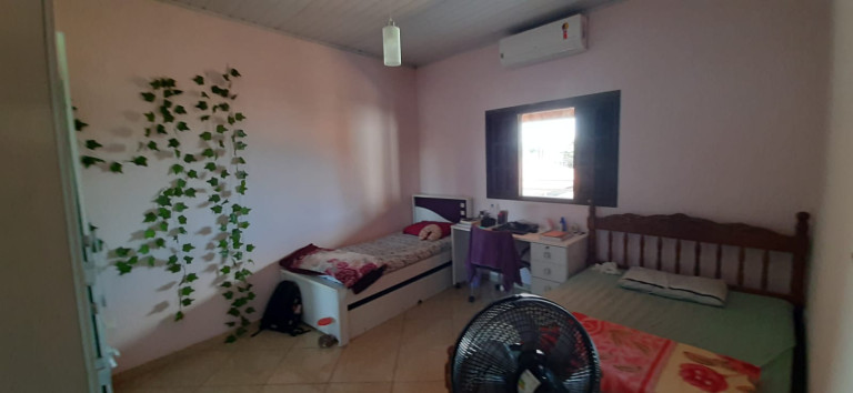 Imagem Sobrado com 3 Quartos à Venda, 300 m² em Parque Balneário Maria Helena - Caraguatatuba Imagem Sobrado com 3 Quartos à Venda, 300 m² em Parque Balneário Maria Helena - Caraguatatuba
