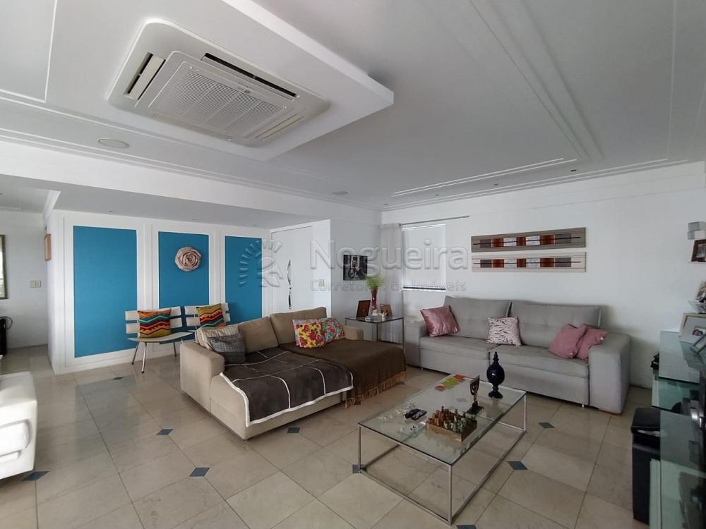 Imagem Apartamento com 4 Quartos à Venda, 393 m²em Casa Amarela - Recife Imagem Apartamento com 4 Quartos à Venda, 393 m²em Casa Amarela - Recife