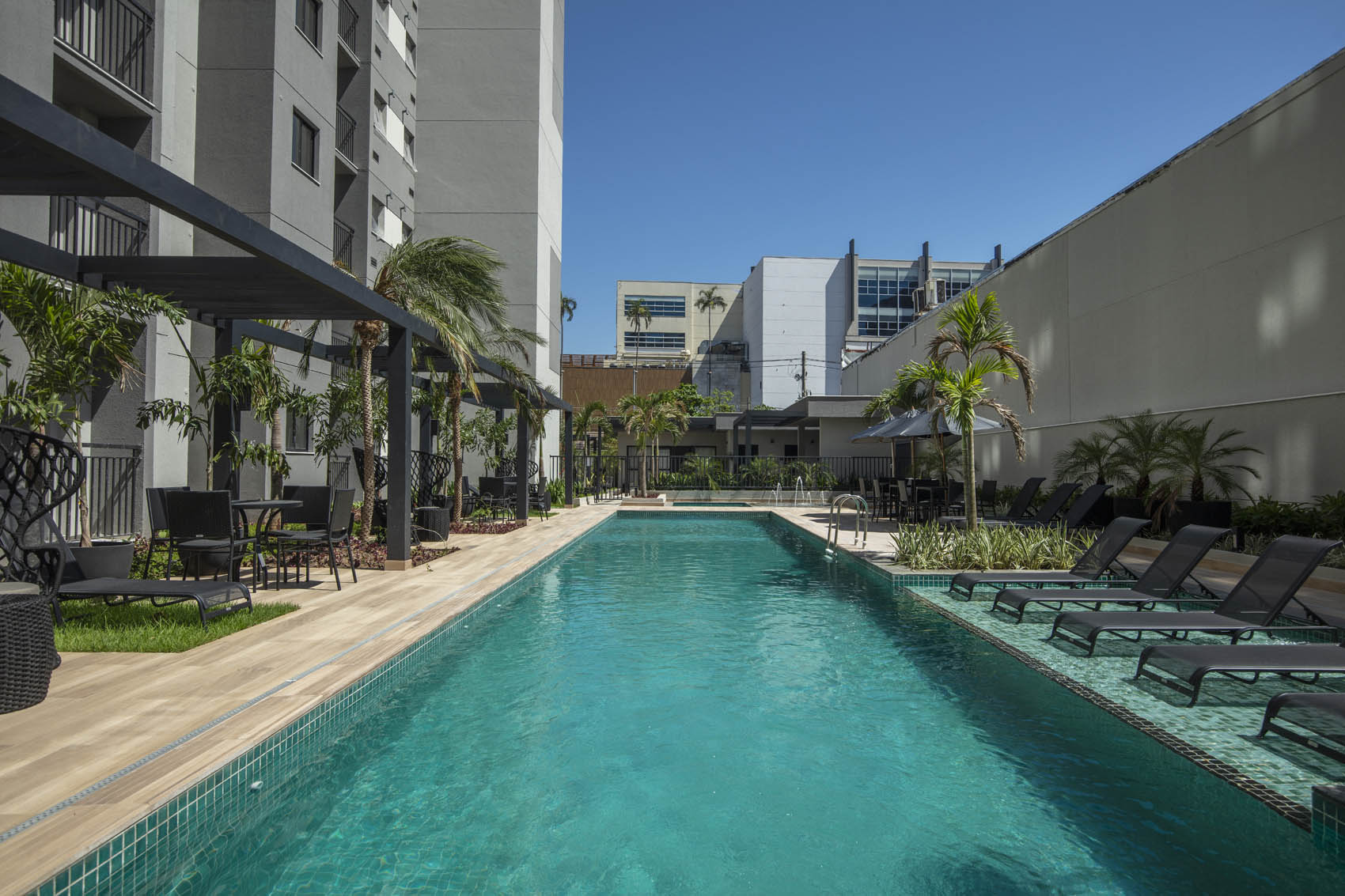 Imagem Apartamento com 2 Quartos à Venda, 45 m² em Del Castilho - Rio de Janeiro Imagem Apartamento com 2 Quartos à Venda, 45 m² em Del Castilho - Rio de Janeiro