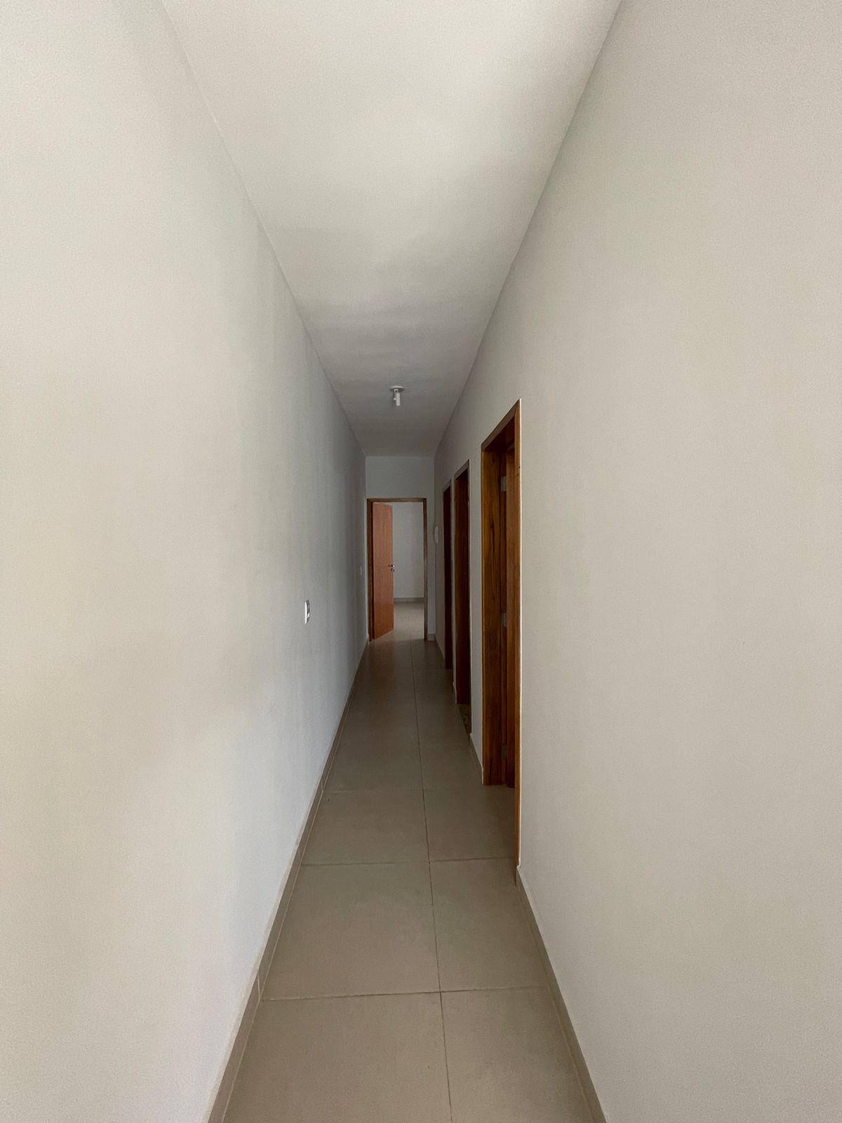 Imagem Casa com 3 Quartos à Venda, 102 m²em Jardim Bom Jesus - Goiânia Imagem Casa com 3 Quartos à Venda, 102 m²em Jardim Bom Jesus - Goiânia