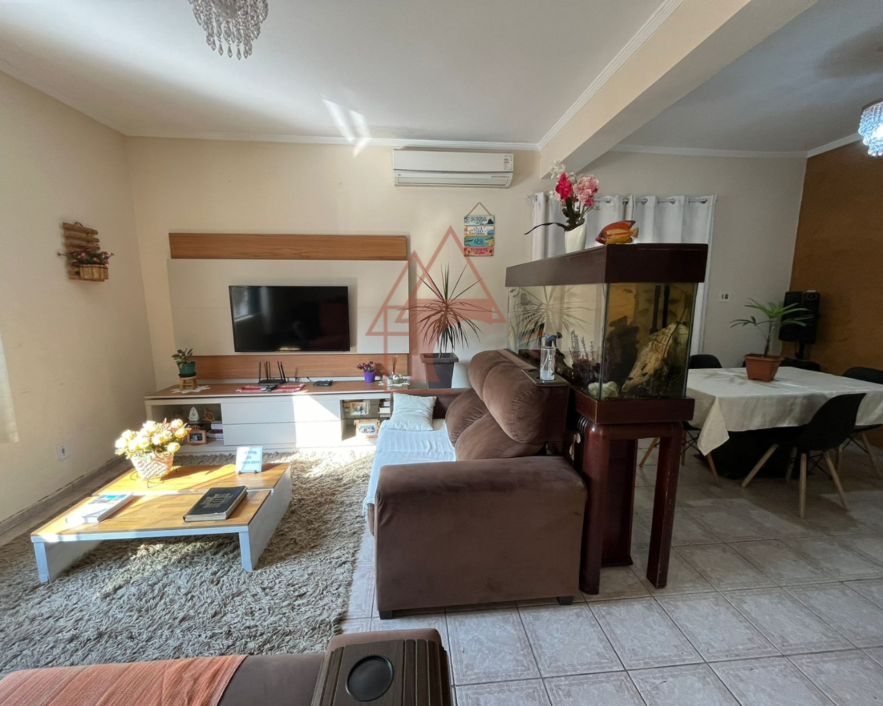 Imagem Casa com 3 Quartos à Venda, 155 m²em Vale Verde - Cubatão Imagem Casa com 3 Quartos à Venda, 155 m²em Vale Verde - Cubatão