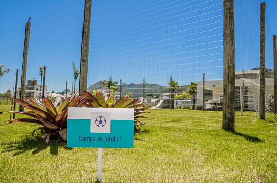 Imagem Terreno em Condomínio à Venda, 150 m²em Beira Rio - Biguaçu Imagem Terreno em Condomínio à Venda, 150 m²em Beira Rio - Biguaçu
