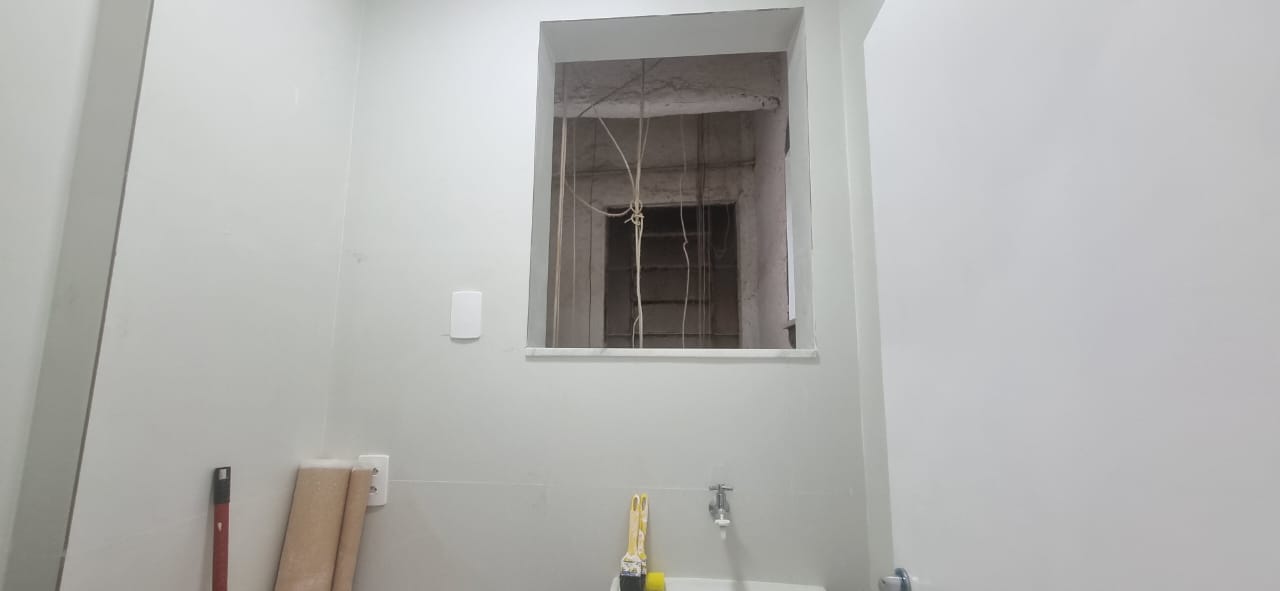 Imagem Apartamento com 1 Quarto à Venda, 34 m²em Copacabana - Rio de Janeiro Imagem Apartamento com 1 Quarto à Venda, 34 m²em Copacabana - Rio de Janeiro