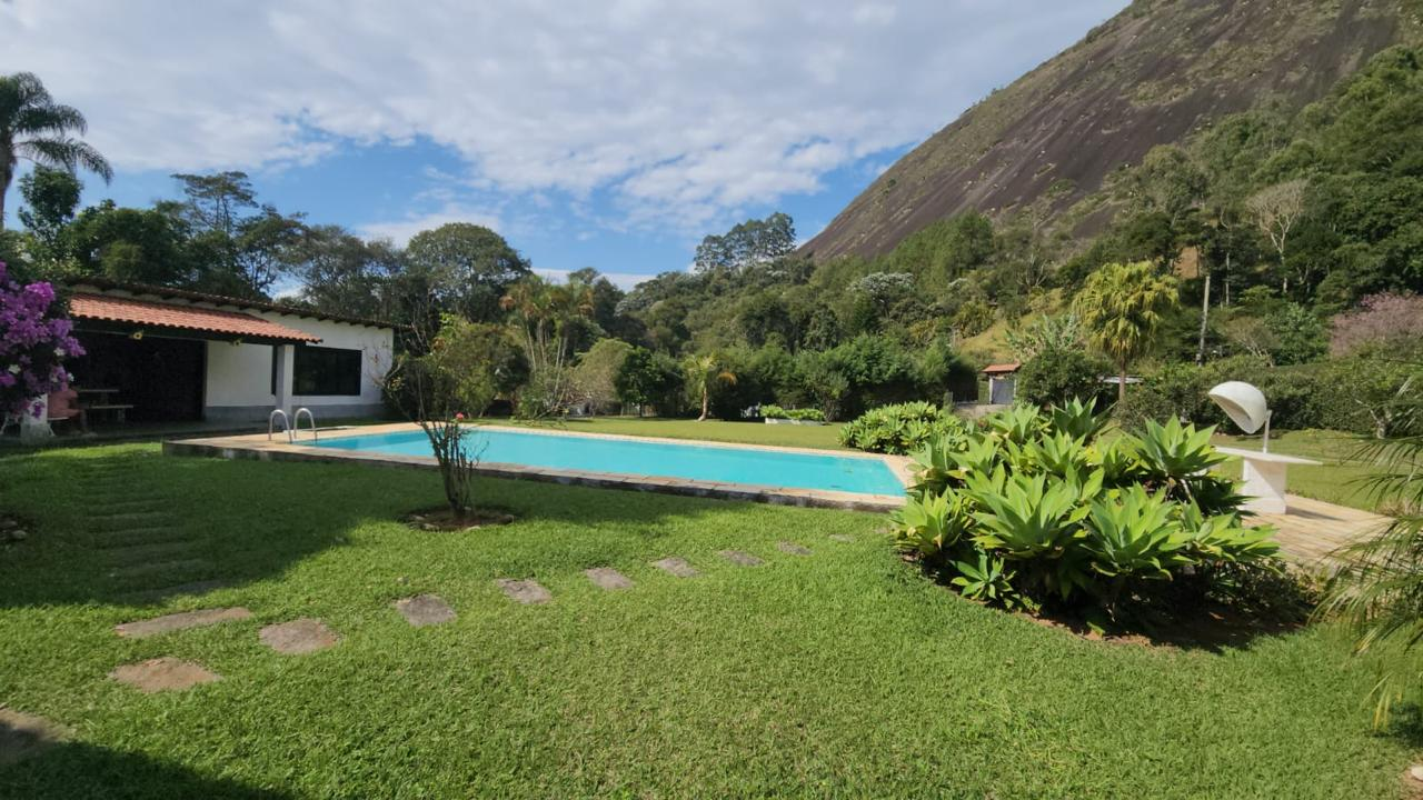 Imagem Chácara com 5 Quartos à Venda, 299 m² em - Petrópolis Imagem Chácara com 5 Quartos à Venda, 299 m² em - Petrópolis