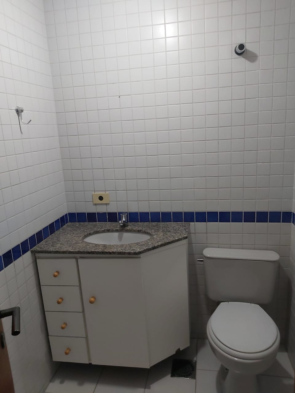 Imagem Apartamento à Venda, 30 m² em Centro - Curitiba Imagem Apartamento à Venda, 30 m² em Centro - Curitiba