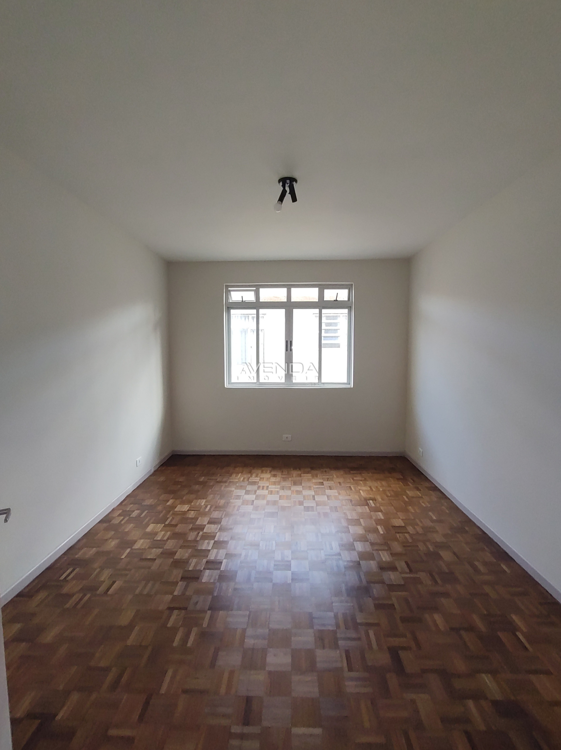 Imagem Apartamento com 3 Quartos à Venda ou Locação, 105 m²em Água Verde - Curitiba Imagem Apartamento com 3 Quartos à Venda ou Locação, 105 m²em Água Verde - Curitiba