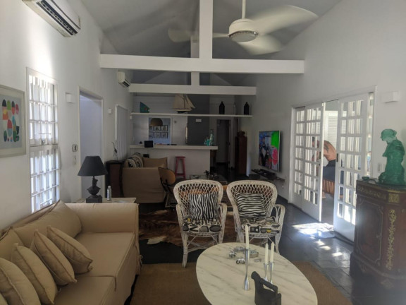 Imagem Casa com 3 Quartos à Venda, 170 m² em Guaecá - São Sebastião