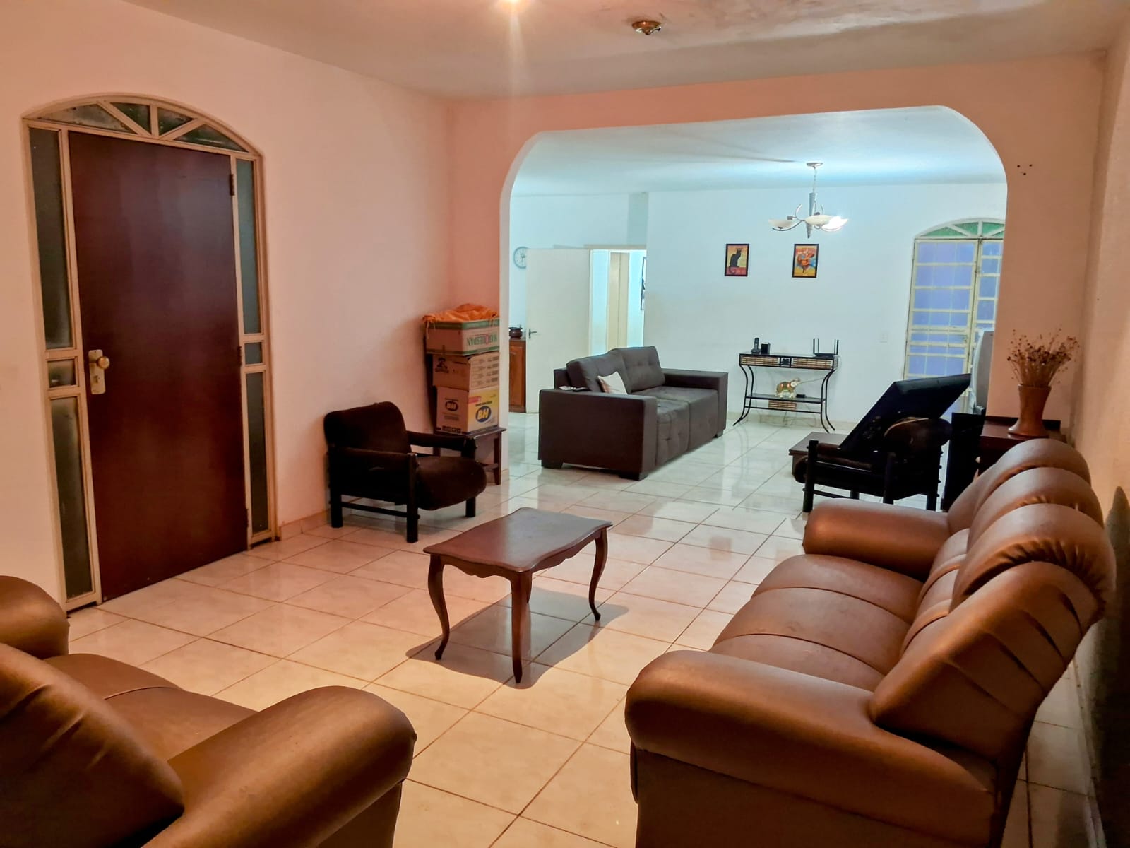 Imagem Casa com 3 Quartos à Venda, 240 m²em Custódio Pereira - Uberlândia Imagem Casa com 3 Quartos à Venda, 240 m²em Custódio Pereira - Uberlândia