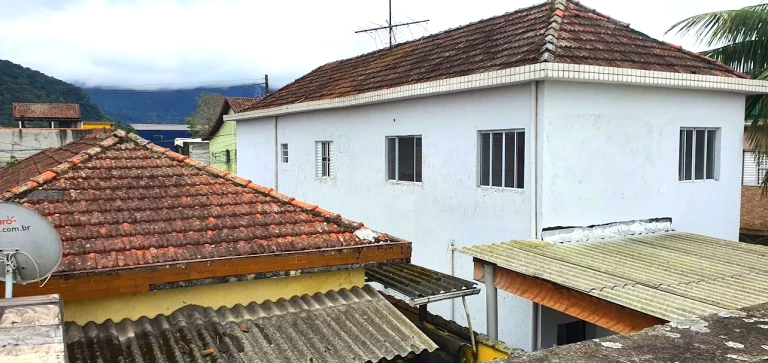 Imagem Casa com 3 Quartos à Venda, 173 m² em Vila Nova - Cubatão Imagem Casa com 3 Quartos à Venda, 173 m² em Vila Nova - Cubatão