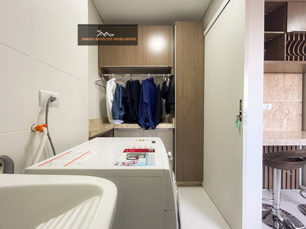 Imagem Apartamento com 2 Quartos à Venda, 121 m²em Vila Izabel - Curitiba