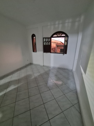 Imagem Edifício Residencial com 6 Quartos à Venda, 136 m² em Itapuã - Salvador Imagem Edifício Residencial com 6 Quartos à Venda, 136 m² em Itapuã - Salvador