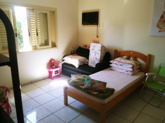 Imagem Casa com 3 Quartos à Venda, 300 m² em São Luiz - Criciúma