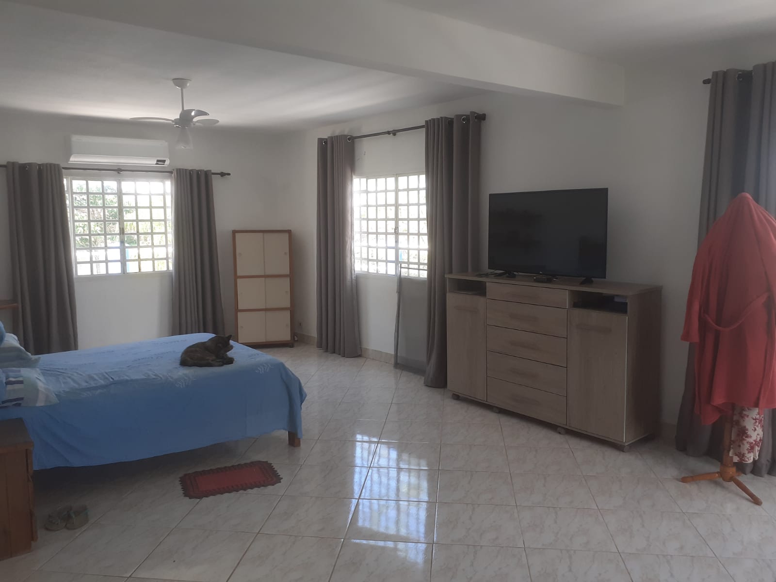 Imagem Chácara com 7 Quartos à Venda, 520 m² em Loteamento Recanto Por do Sol - Atibaia Imagem Chácara com 7 Quartos à Venda, 520 m² em Loteamento Recanto Por do Sol - Atibaia