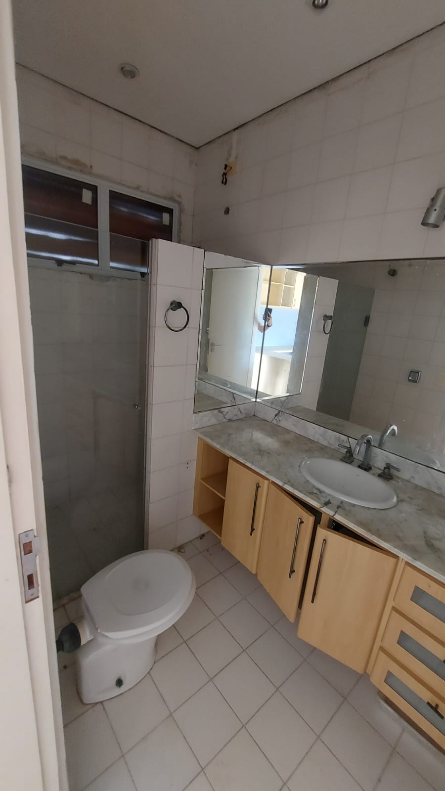 Imagem Casa de Condomínio com 5 Quartos à Venda, 288 m²em Alphaville - Santana de Parnaíba Imagem Casa de Condomínio com 5 Quartos à Venda, 288 m²em Alphaville - Santana de Parnaíba