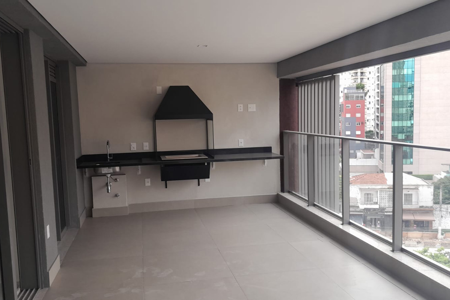 Imagem Apartamento com 3 Quartos à Venda, 160 m²em Vila Olímpia - São Paulo Imagem Apartamento com 3 Quartos à Venda, 160 m²em Vila Olímpia - São Paulo