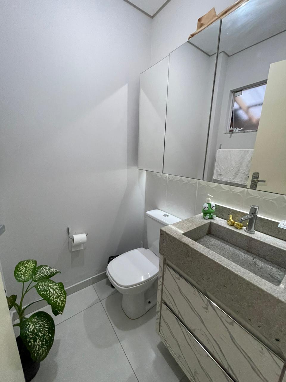 Imagem Sobrado com 2 Quartos à Venda, 90 m²em Ingleses do Rio Vermelho - Florianópolis