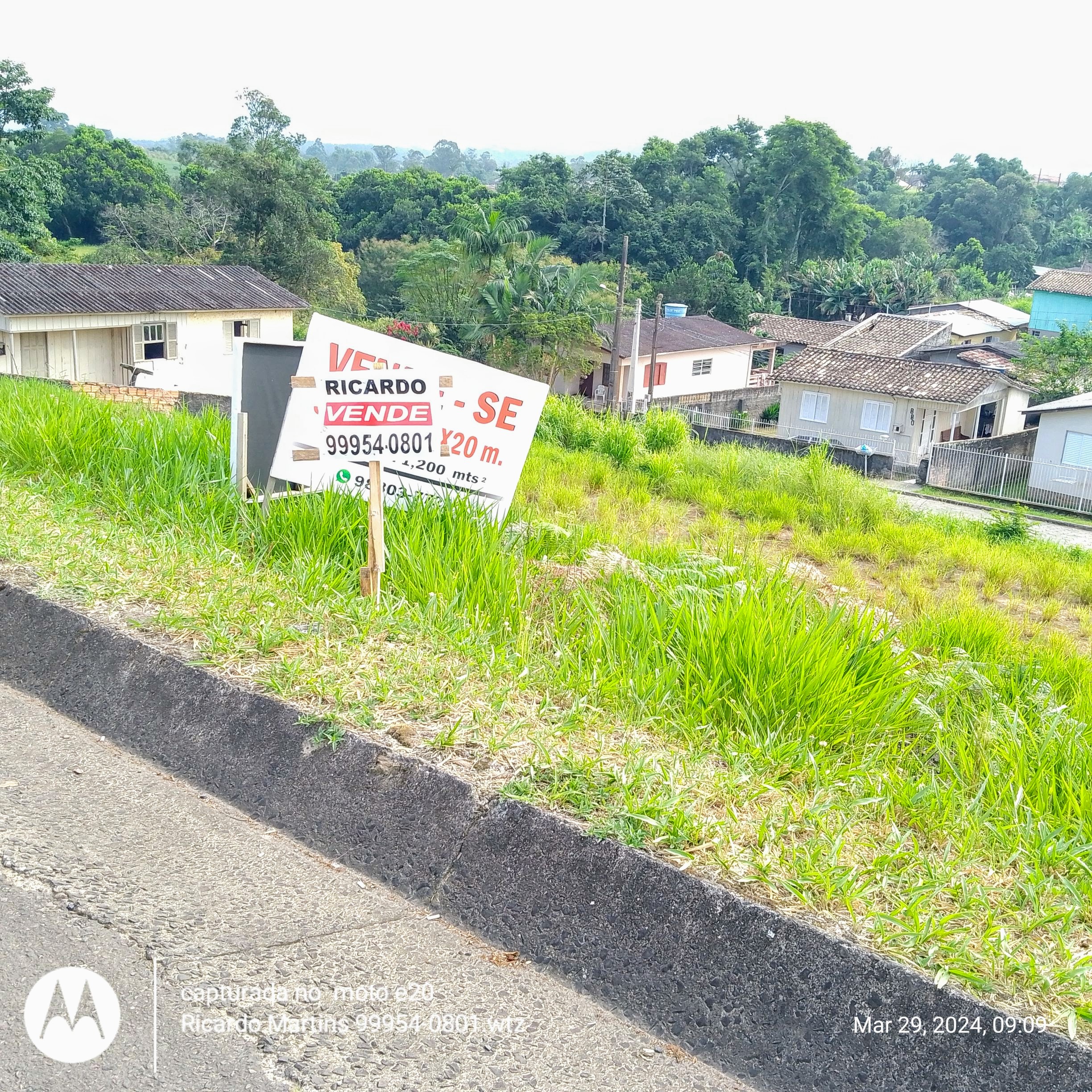 Imagem Terreno à Venda ou Locação, 1 m²em Mina do Mato - Criciúma Imagem Terreno à Venda ou Locação, 1 m²em Mina do Mato - Criciúma