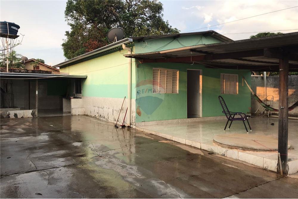 Imagem Casa com 2 Quartos à Venda, 459 m²em Setor Aeroporto Sul - 2ª Etapa - Aparecida de Goiânia Imagem Casa com 2 Quartos à Venda, 459 m²em Setor Aeroporto Sul - 2ª Etapa - Aparecida de Goiânia