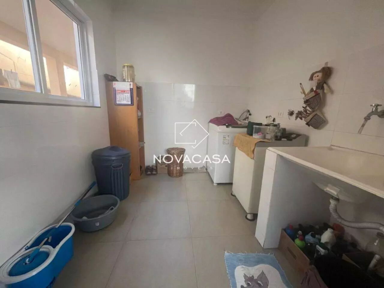 Imagem Casa com 4 Quartos à Venda, 380 m² em Santa Mônica - Belo Horizonte