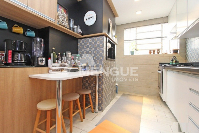 Imagem Apartamento com 2 Quartos à Venda, 84 m² em Jardim Lindóia - Porto Alegre Imagem Apartamento com 2 Quartos à Venda, 84 m² em Jardim Lindóia - Porto Alegre
