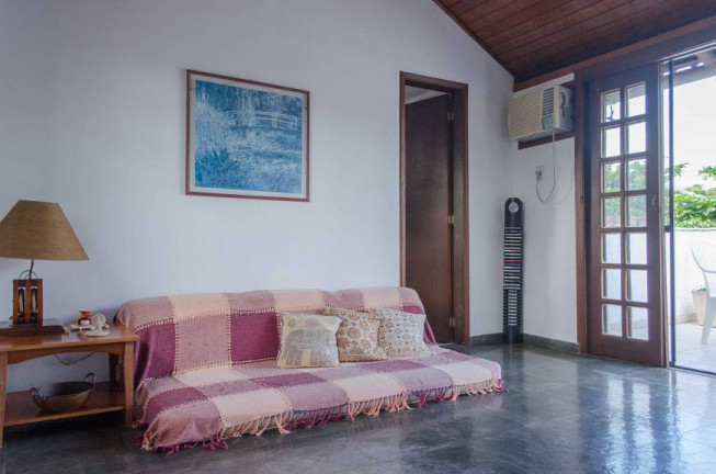 Imagem Casa com 3 Quartos à Venda, 106 m² em Recreio dos Bandeirantes - Rio de Janeiro Imagem Casa com 3 Quartos à Venda, 106 m² em Recreio dos Bandeirantes - Rio de Janeiro