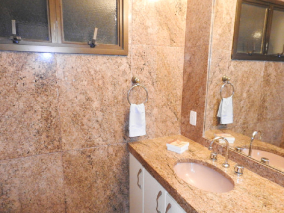 Imagem Apartamento com 4 Quartos à Venda, 272 m² em Leblon - Rio de Janeiro Imagem Apartamento com 4 Quartos à Venda, 272 m² em Leblon - Rio de Janeiro