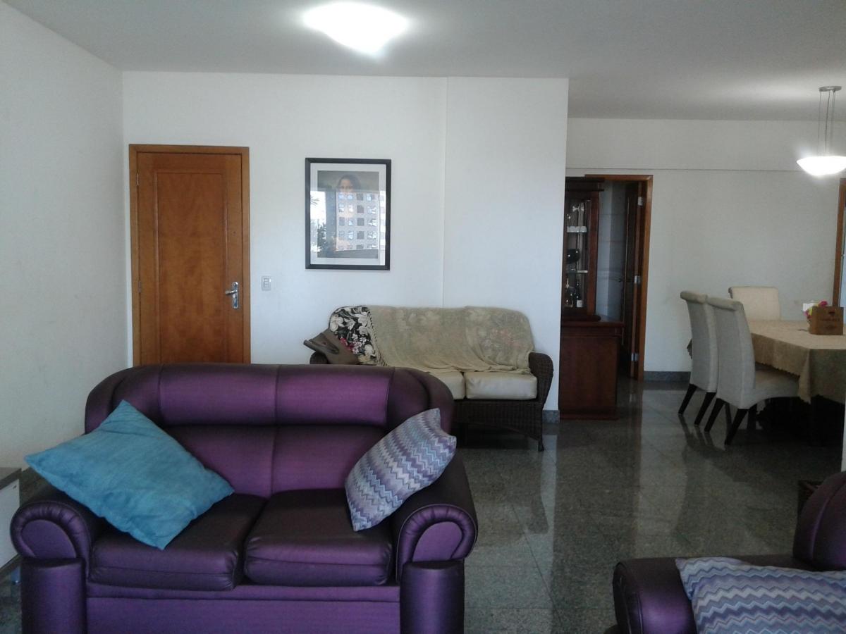 Imagem Apartamento com 3 Quartos à Venda, 217 m²em Cremação - Belém