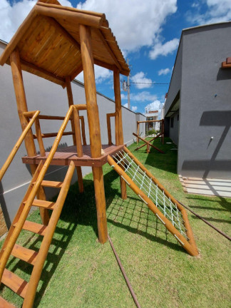 Imagem Casa de Condomínio com 2 Quartos à Venda, 70 m² em Nova Parnamirim - Parnamirim